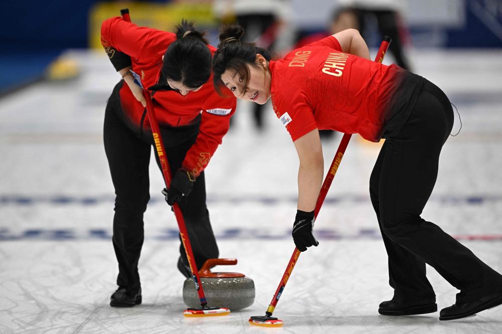 轻母球为乒 轻母球为乒